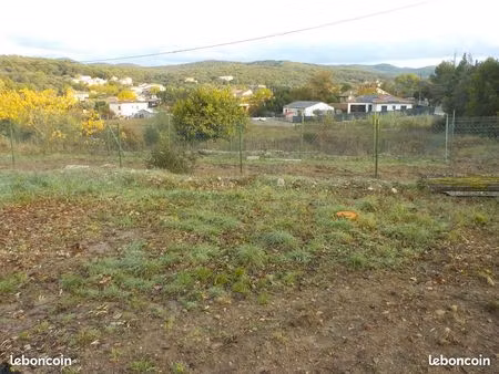 terrain constructible 872 m2