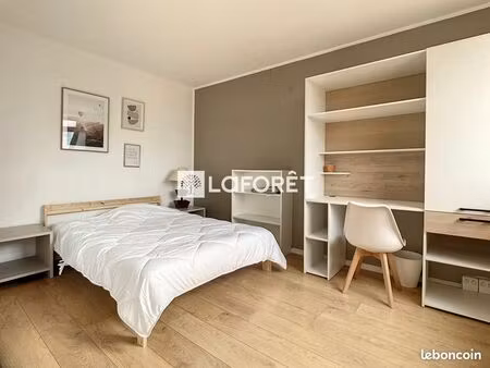 appartement 6 pièces 90 m²