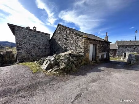 maison 1 pièce 212 m²