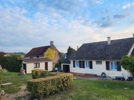 maison de plain-pied 99 m² avec double garage sur terrain de 1 700 m² + atelier et potenti