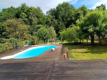 maison 6 pièces 127 m²