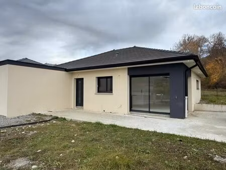 maison 4 pièces 96 m²