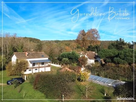 maison 10 pièces 420 m²