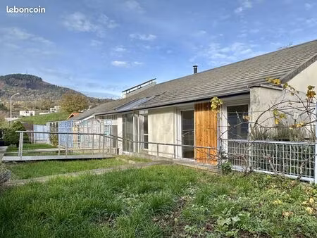 villa 5 pièces 135 m²