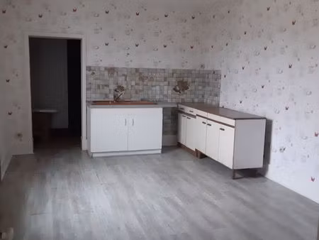 immeuble a vendre andernay 55800