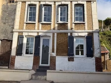 belle maison de caractère dans quartier au calme