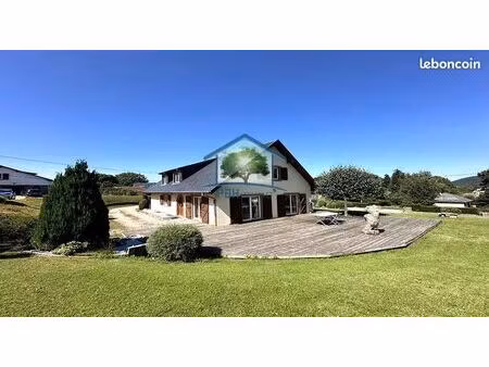 propriété 5 pièces 125 m²