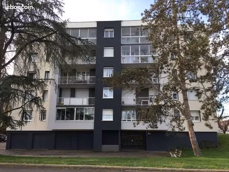 appartement 94 m² le revernay 71160 digoin