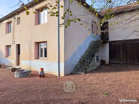 propriété 5 pièces 102 m²