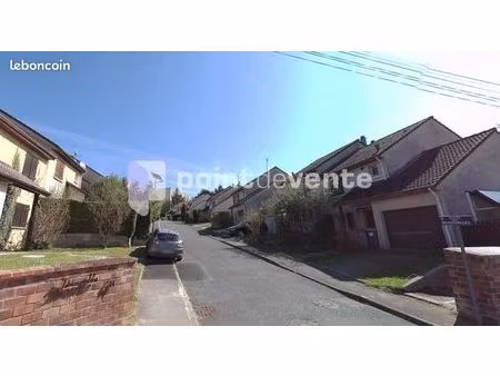 local commercial 690 m²