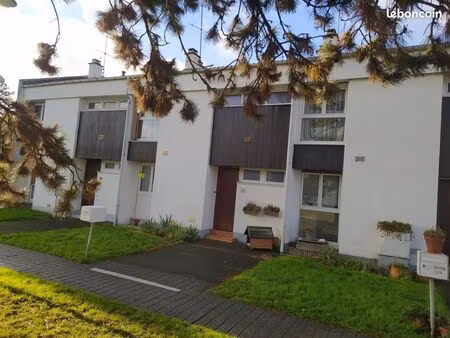 pavillon 5 pièces 82 m²