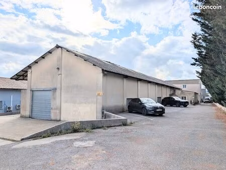 local commercial et bureaux