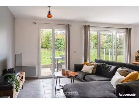 appartement t3 lumineux de 76m2 avec terrasses - seynod/vieugy