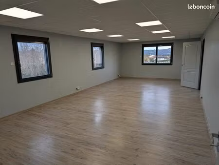 bureau 47 m² – pont-évêque (38780)