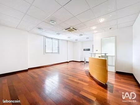 murs commerciaux 596 m² cornebarrieu