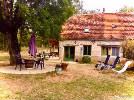 entre souillac et martel logement à la campagne