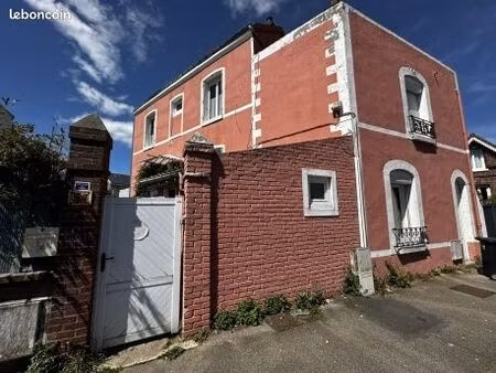 maisons sainte-cecile 82m² 3 chambres