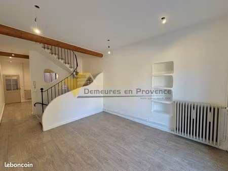 immeuble 85 m² vaison-la-romaine