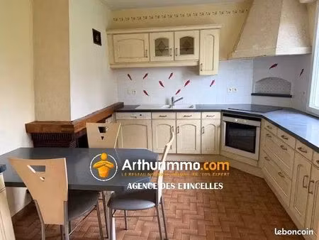 propriété 3 pièces 81 m²