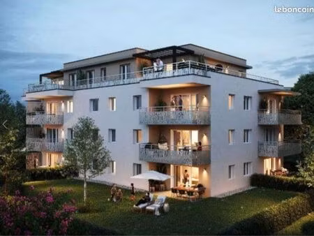 grand garage large 28m² + electricité - 2 voitures vetraz monthoux