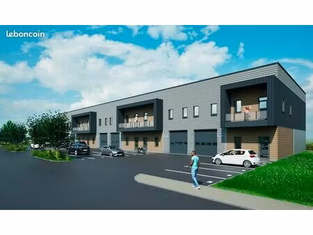 local d'activité 443 m²