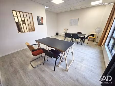 bureaux 33 m² bailly-romainvilliers