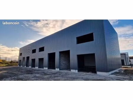 local / bureau / stockage