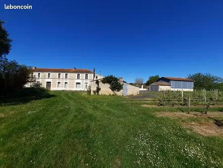 maison 12 pièces 206m² et atelier