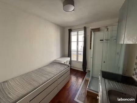 appartement studio studette 9m2 paris 11e arrondissement