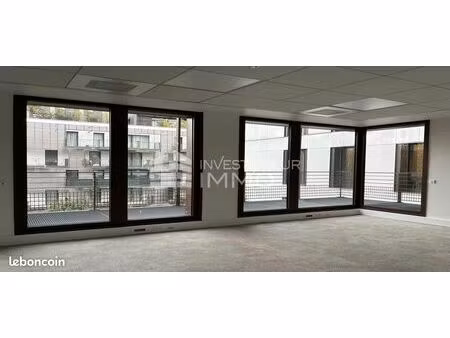 bureaux 54 m²