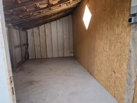 box de stockage garage