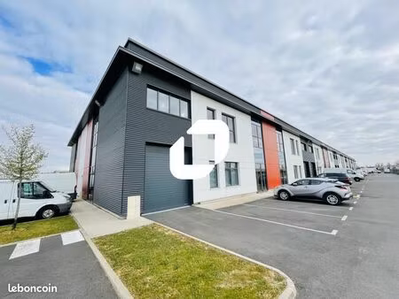 local d'activité 186 m²