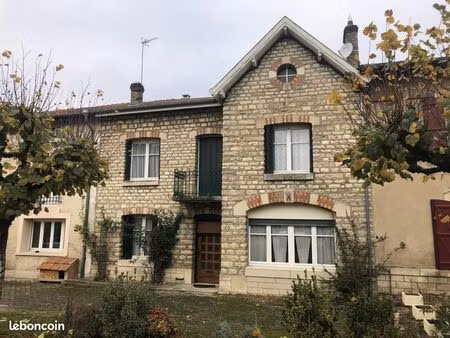 maison de village 5 pièces 150 m²