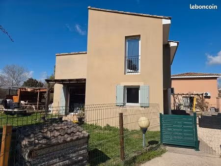 maison 95m2 dans résidence sécurisée