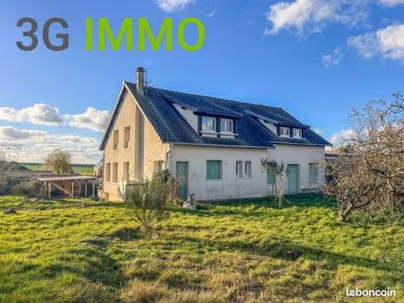 immeuble 10 pièces 235 m²