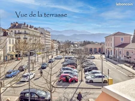 voiron centre à 50 mètres de la gare – plateau de bureaux. 416 m² + terrasse + local archi