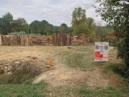 terrain à bâtir constructible