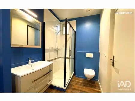 boutique 66 m² esbly