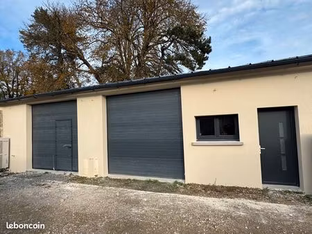 atelier local commercial box