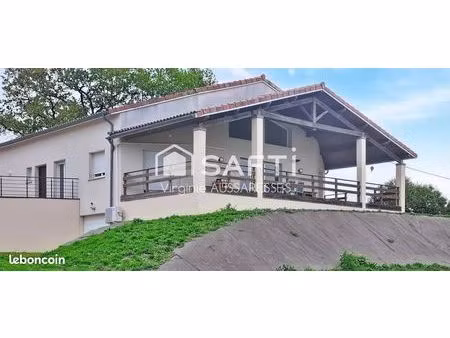 maison 6 pièces 234 m²