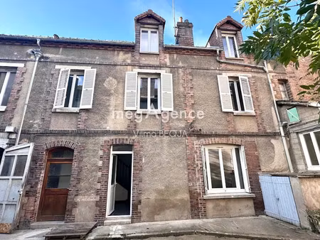 vente appartement 4 pièces 79 m² à sens (89100)  89 000 €
