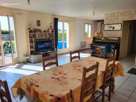 maison 6 pièces  terrain 1464 m2