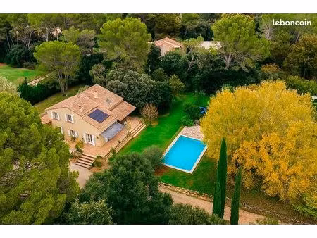 maison 5 pièces 165 m²