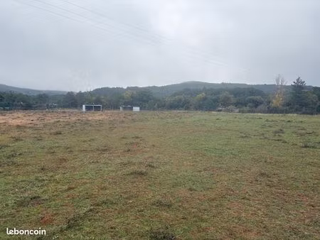 terrain agricole à vendre a 5 minutes du salagou 15300m2