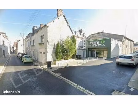 salle de sport 600 m² provins