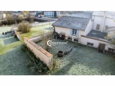 maison de ville 7 pièces 141 m²