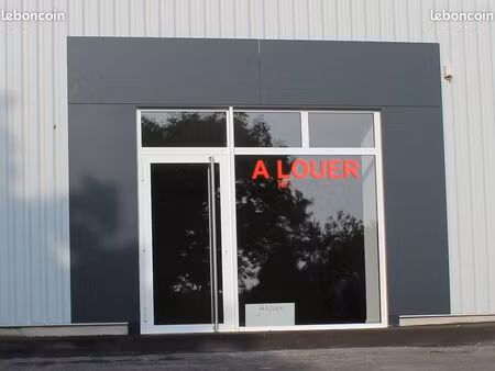 local commercial 220m2