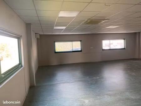 ◊ annonce de location – local professionnel à usage de bureaux à l’union (zone de montredo