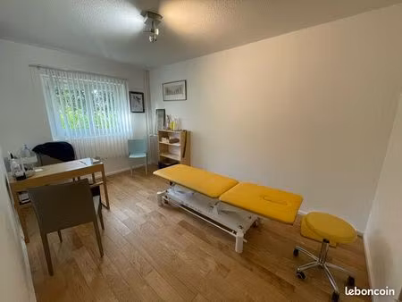 local professionnel médical/paramedical/médecines douces