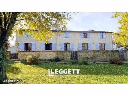 maison 14 pièces 273 m²